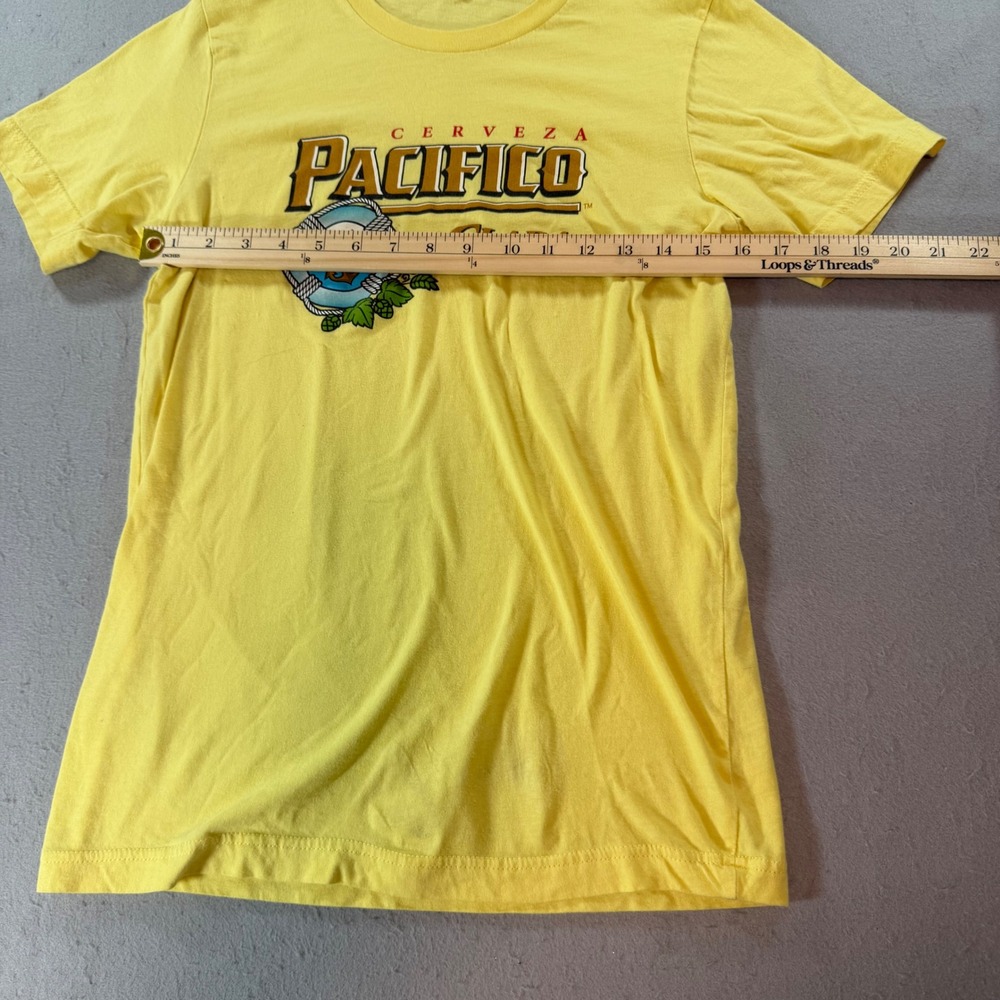 Pacifico Clara Cerveza Beer Graphic T-Shirt Yellow Mens Small S Short Sleeve - Picture 3 of 4
